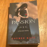Passion. Lauren Kate. 2011.