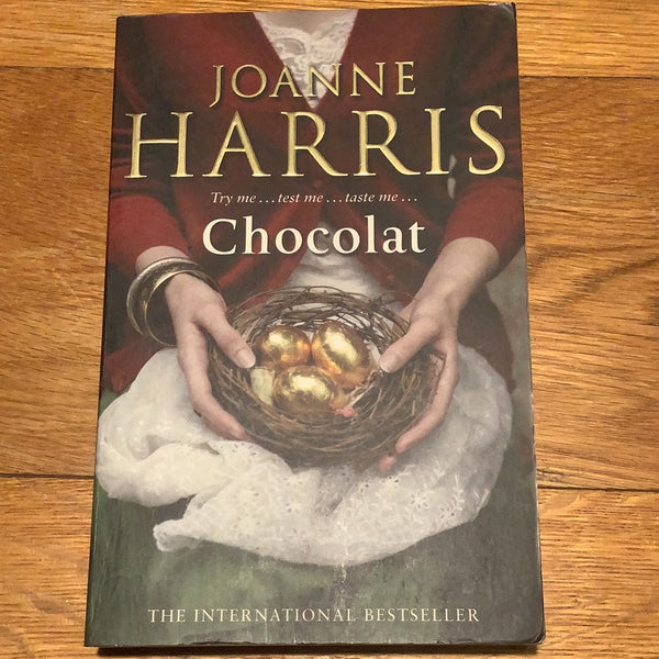 Chocolat. Joanne Harris. 2007.