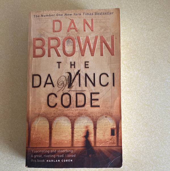 Davinci Code. Dan Brown. 2004.