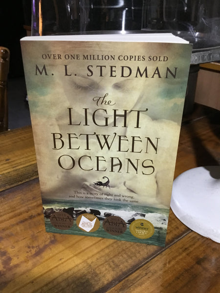 Light between oceans. M. L. Stedman. 2012.
