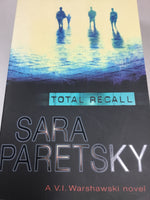 Total recall (Paretsky, Sara)(2001, paperback)