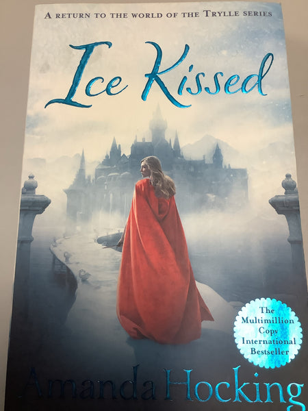 Ice kissed (Hocking, Amanda)(2015, paperback)