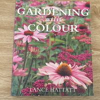 Gardening with colour (Hattatt, Lance)