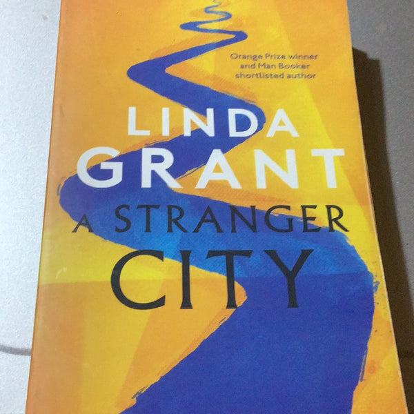 Stranger city (Grant, Linda)(2019, paperback)