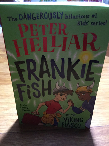 Frankie Fish and the viking fiasco (Helliar, Peter)(2019, paperback)