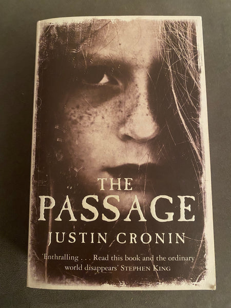 The Passage. Justin Cronin. 2011.