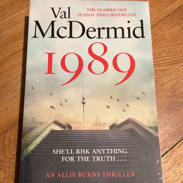 1989. Val McDermid. 2022.