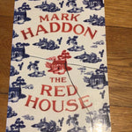 Red house. Mark Haddon. 2013.