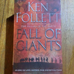 Fall of giants. Ken Follett. 2011.