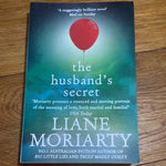 Husband's secret. Liane Moriarty. 2014.