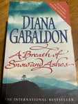 Breath of snow and ashes. Diana Gabaldon. 2005.