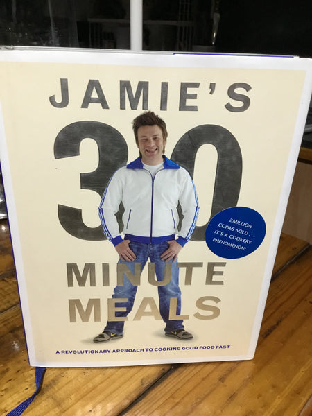 Jamie's 30 minute meals. Jamie Oliver. 2010.