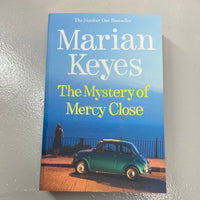 Mystery of Mercy Close. Marian Keyes. 2012.