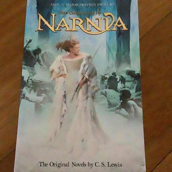 Chronicles of Narnia. C. S. Lewis. 2005.