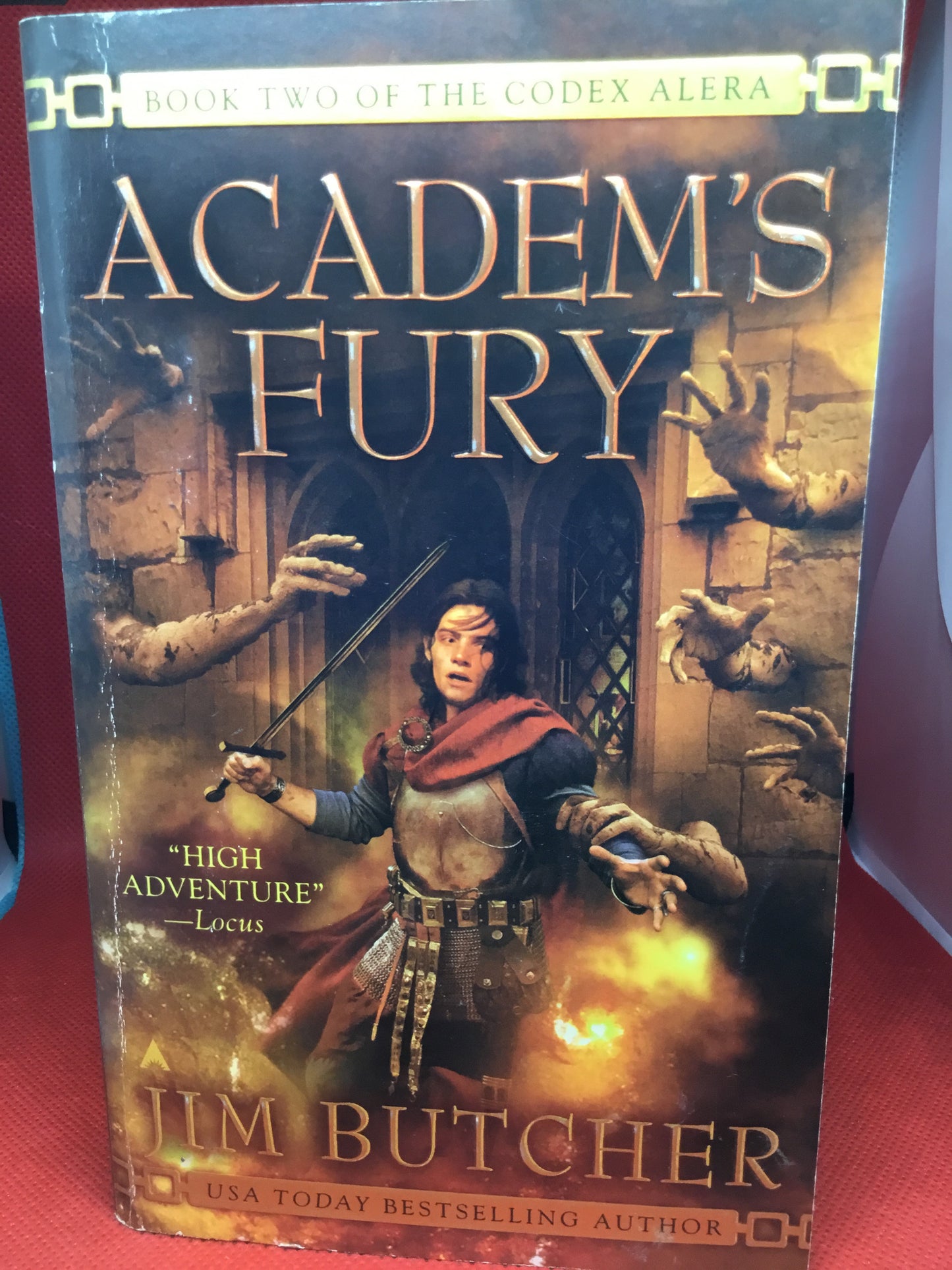 Academ's fury. Jim Butcher. 2006.