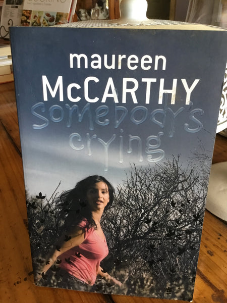 Somebody's crying (McCarthy, Maureen)(2008, paperback)