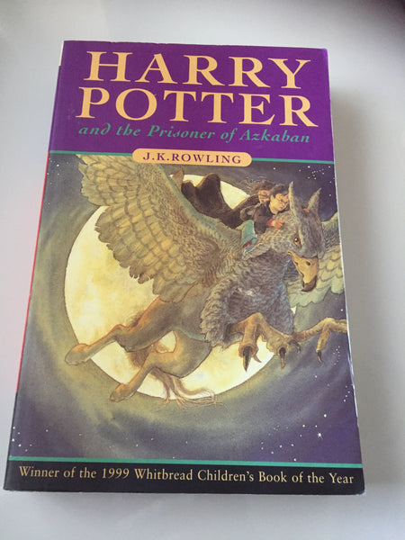 Harry Potter & the prisoner of Azkaban. J.K Rowling.